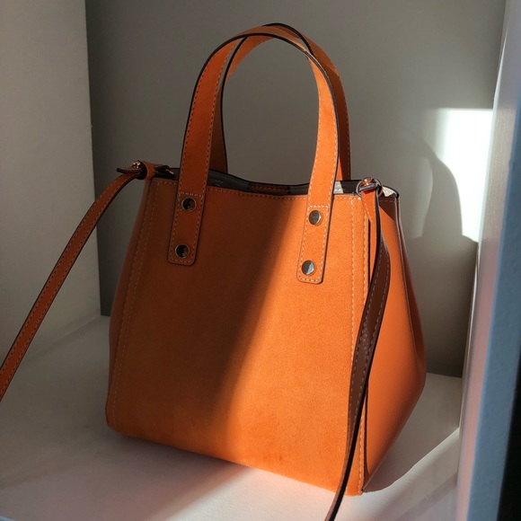 Bag 💥SOLD💥 - Picture 2 of 2